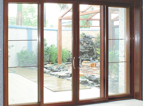 鋁合金門(mén)