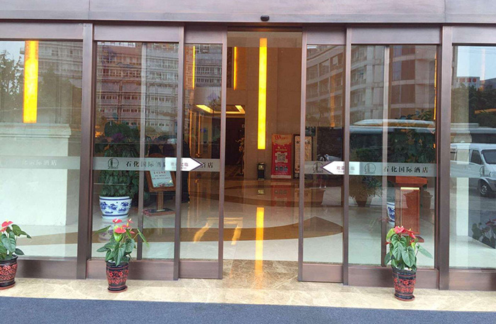 酒店自動感應(yīng)門